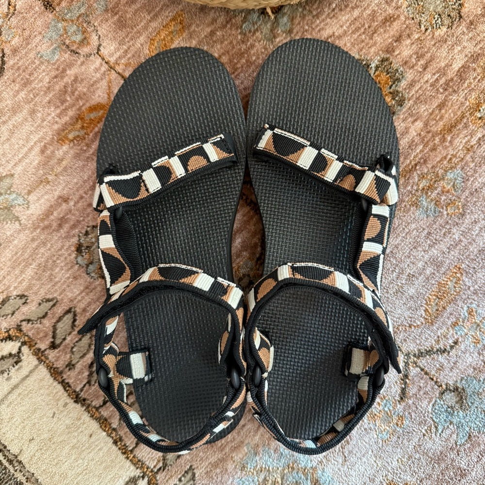 Teva Black Sandals with Brown and Cream Patterned Straps